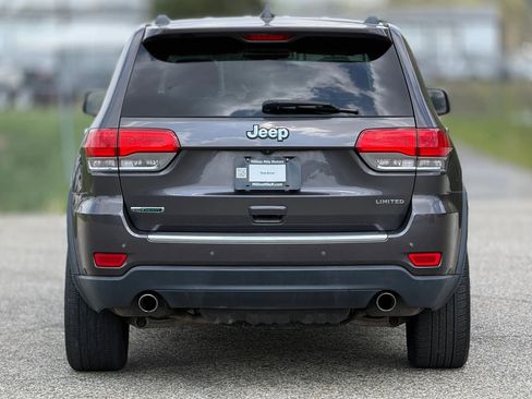 Used 2016 Jeep Grand Cherokee Limited w/ Luxury Group II image 4