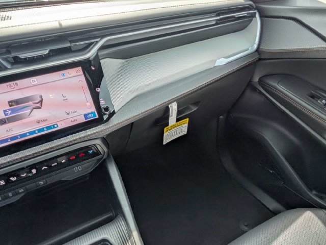 New 2026 Jeep Cherokee Limited AWD/4WD image 16
