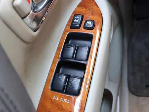 Used 2007 Lexus LX 470 4WD image 73