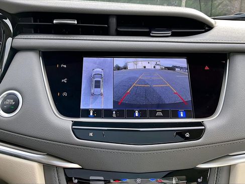 Used 2024 Cadillac XT5 Premium Luxury w/ Technology Package image 14