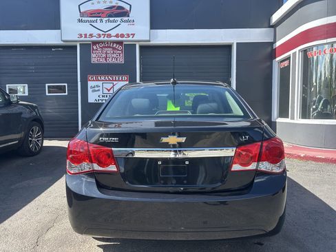 Used 2016 Chevrolet Cruze LT FWD image 7