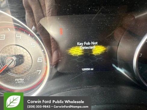 Used 2017 Dodge Charger SXT RWD image 16