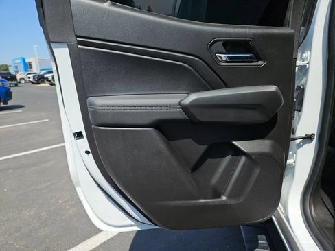 Used 2024 GMC Canyon Elevation w/ Elevation Premium Package RWD image 15