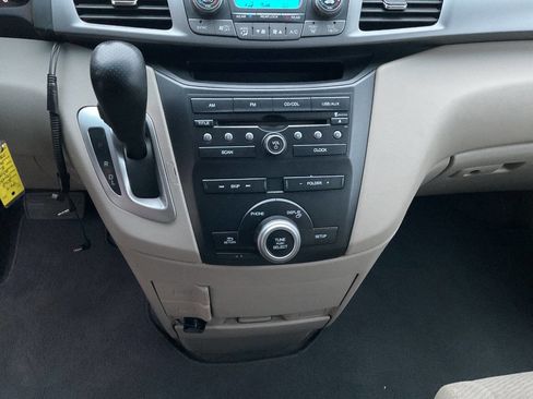 Used 2012 Honda Odyssey EX image 22