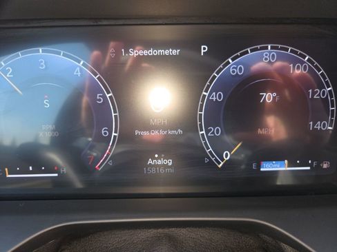 Used 2024 Jeep Grand Cherokee Limited w/ Luxury Tech Group II image 15