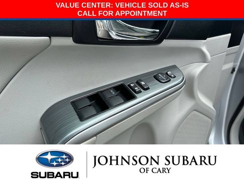 Used 2014 Toyota Camry XLE FWD image 18