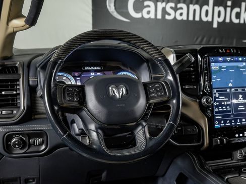 Used 2022 RAM 3500 Limited image 15