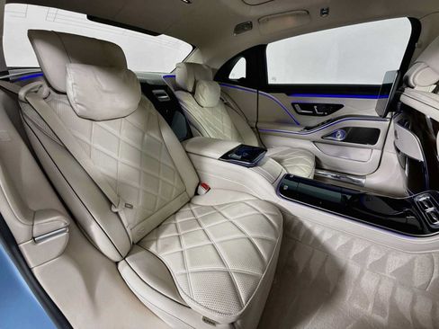 Used 2024 Mercedes-Benz Maybach S 580 4MATIC image 29