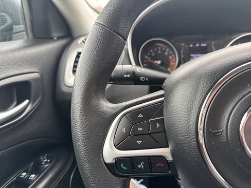Used 2019 Jeep Compass Sport AWD/4WD image 39