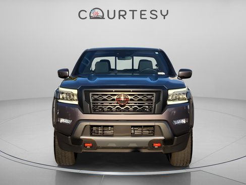 Used 2024 Nissan Frontier Pro-X image 8