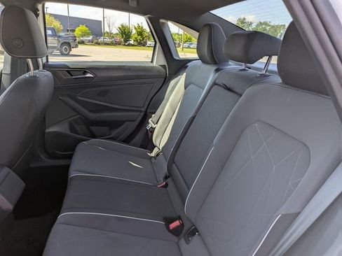 Used 2025 Volkswagen Jetta Sport FWD image 28