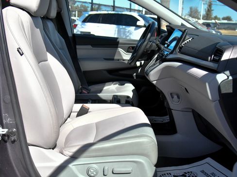 Used 2023 Honda Odyssey EX-L image 49
