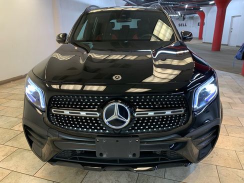 Used 2023 Mercedes-Benz GLB 250 4MATIC w/ AMG Line image 5