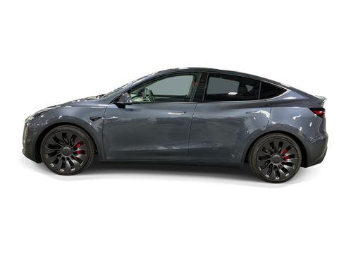 Certified 2023 Tesla Model Y Performance AWD/4WD image 3