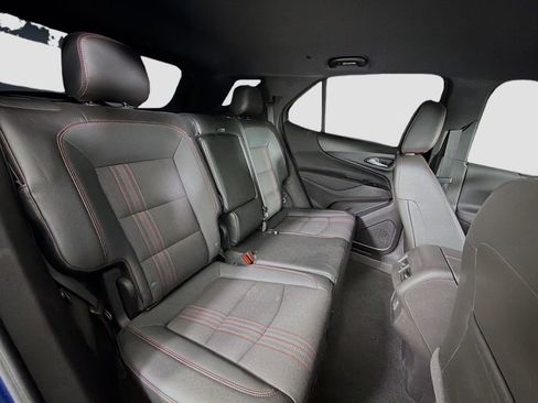 Used 2023 Chevrolet Equinox RS image 31