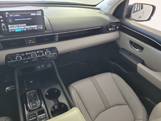 Used 2024 Honda Pilot EX-L image 17