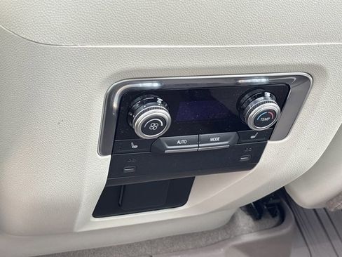 New 2026 GMC Yukon Denali w/ Sun & Power Step Package image 21