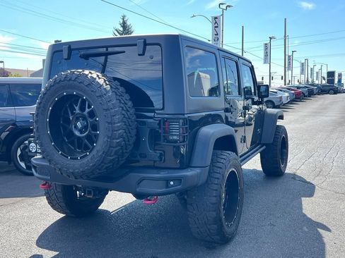 Used 2015 Jeep Wrangler Unlimited Rubicon AWD/4WD image 5