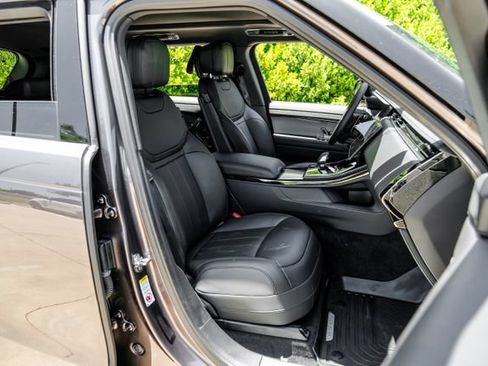 New 2026 Land Rover Range Rover Sport SE AWD/4WD image 44