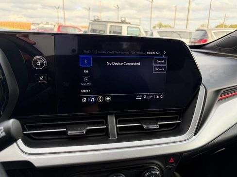 Used 2024 Chevrolet Trax RS w/ Driver Confidence Package image 22