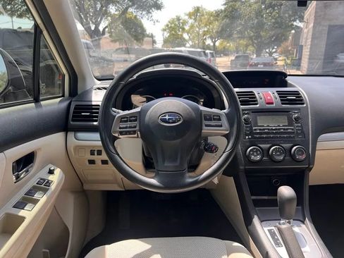 Used 2014 Subaru Crosstrek 2.0i Premium AWD/4WD image 39