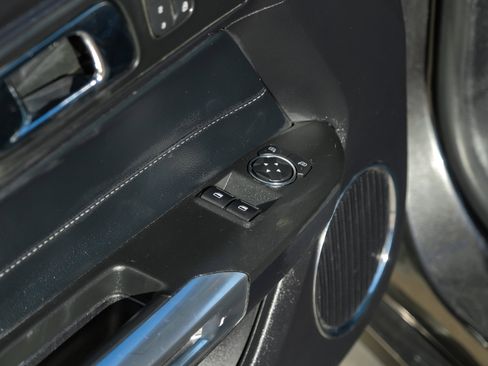 Used 2017 Ford Mustang GT Premium w/ GT Performance Package image 37