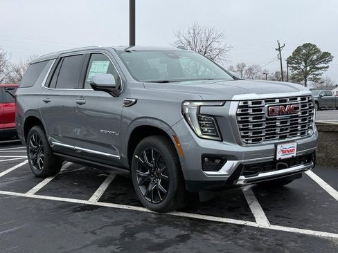 New 2026 GMC Yukon Denali w/ Sun & Power Step Package image 2
