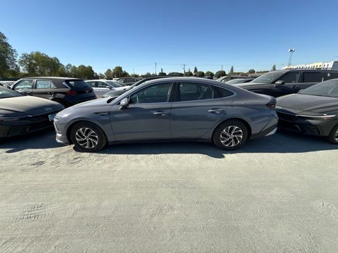 Used 2026 Hyundai Sonata Blue FWD image 7