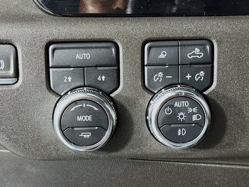 Used 2024 GMC Sierra 1500 Elevation w/ Elevation Premium Package AWD/4WD image 17