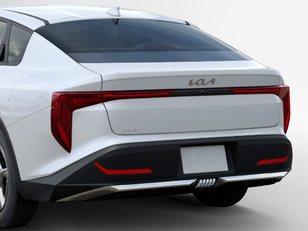 New 2026 Kia K4 FWD image 13
