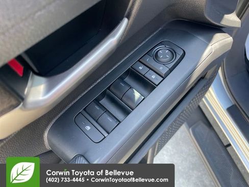 Used 2024 Toyota Tacoma TRD Sport AWD/4WD image 19