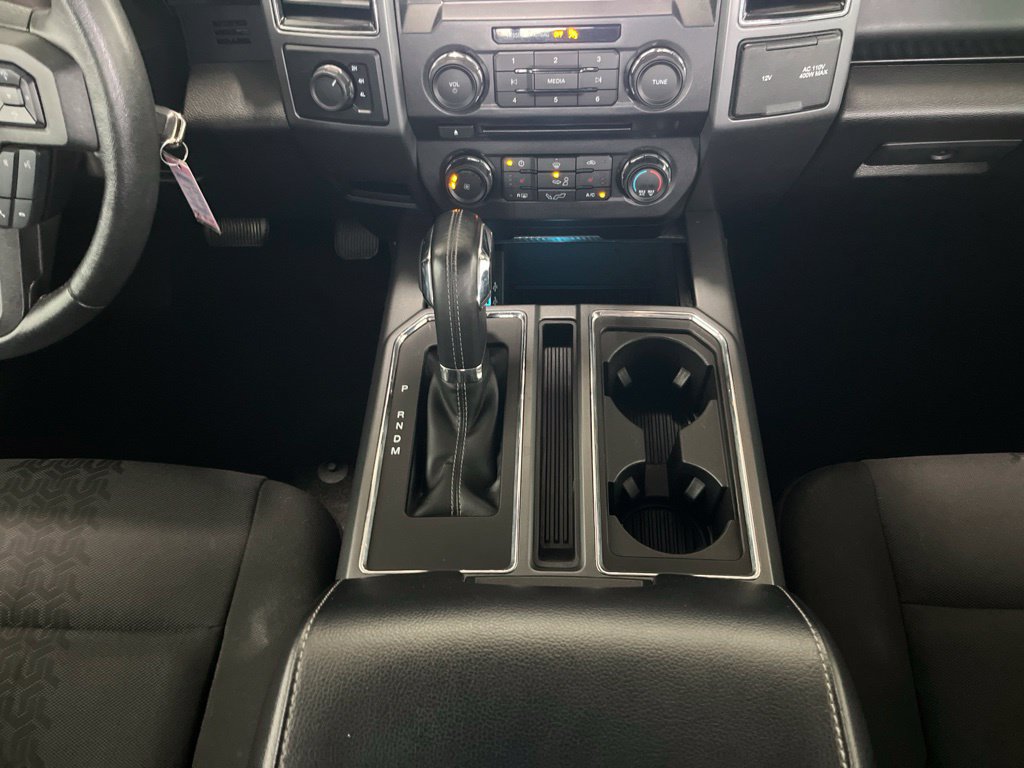 Used 2018 Ford F150 XLT w/ Equipment Group 302A Luxury AWD/4WD image 10