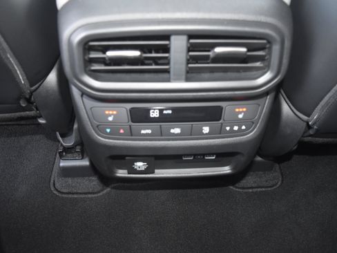 Certified 2023 Honda Pilot Elite image 32