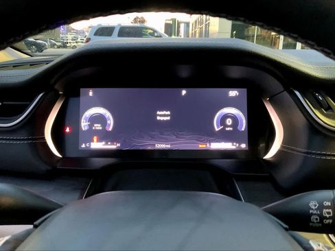 Used 2022 Jeep Grand Cherokee L Limited image 25