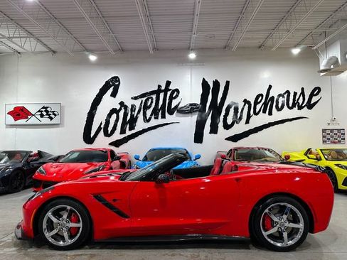 Used 2014 Chevrolet Corvette Stingray Convertible w/ 3LT Preferred Equipment Group RWD image 2