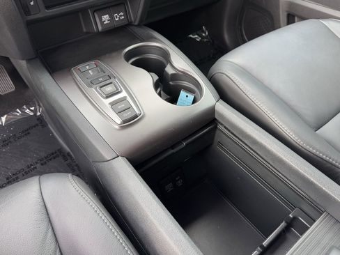 Used 2022 Honda Pilot EX-L image 27