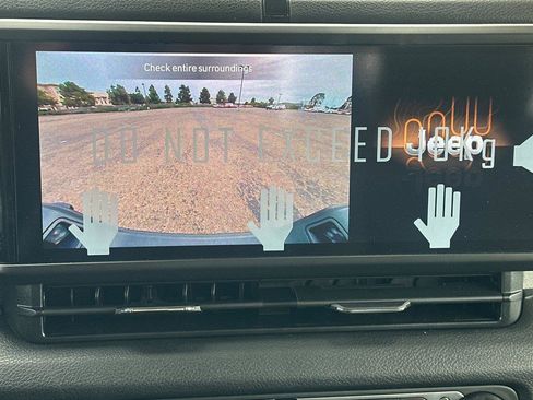 New 2026 Jeep Gladiator Sport image 15