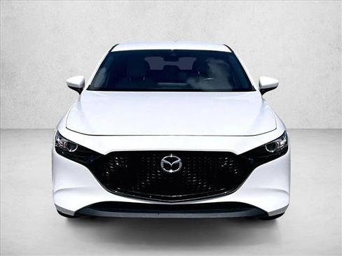 Used 2019 MAZDA MAZDA3 Hatchback image 3