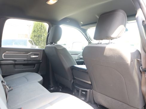 Used 2021 RAM 2500 Big Horn AWD/4WD image 25