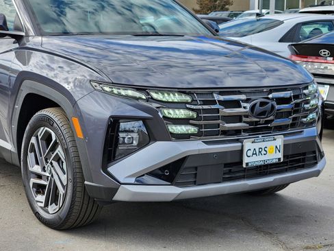 New 2025 Hyundai Tucson Limited image 9