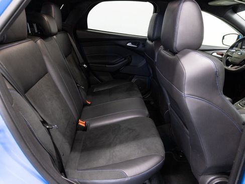 Used 2017 Ford Focus RS image 15