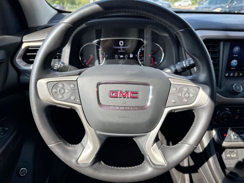 Used 2022 GMC Acadia Denali FWD image 6