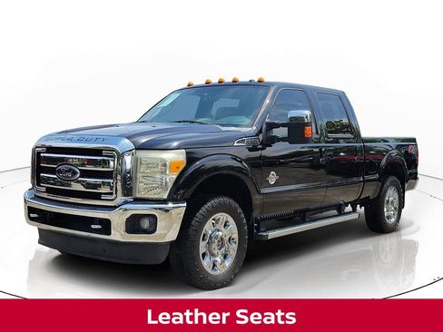 Used 2016 Ford F250 Lariat w/ Lariat Ultimate Package AWD/4WD image 2