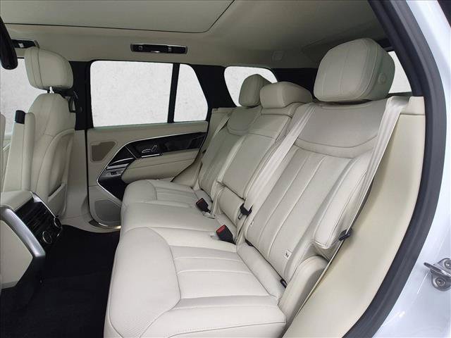 New 2026 Land Rover Range Rover SE AWD/4WD image 16