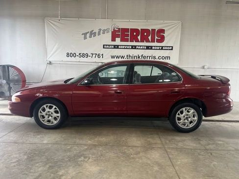 Used 2001 Oldsmobile Intrigue GX w/ Driver Control Pkg image 2