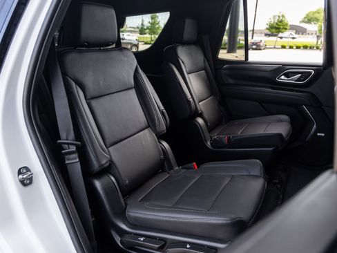 Used 2023 Chevrolet Tahoe Z71 w/ Luxury Package image 39