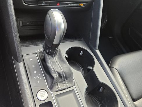 Used 2023 Volkswagen Atlas SE FWD image 22