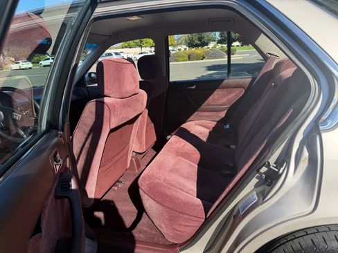 Used 1991 Honda Accord LX image 11