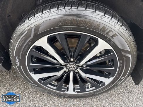 Used 2022 Toyota Highlander XSE image 45