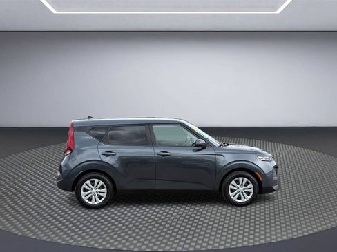 Used 2020 Kia Soul LX FWD image 8